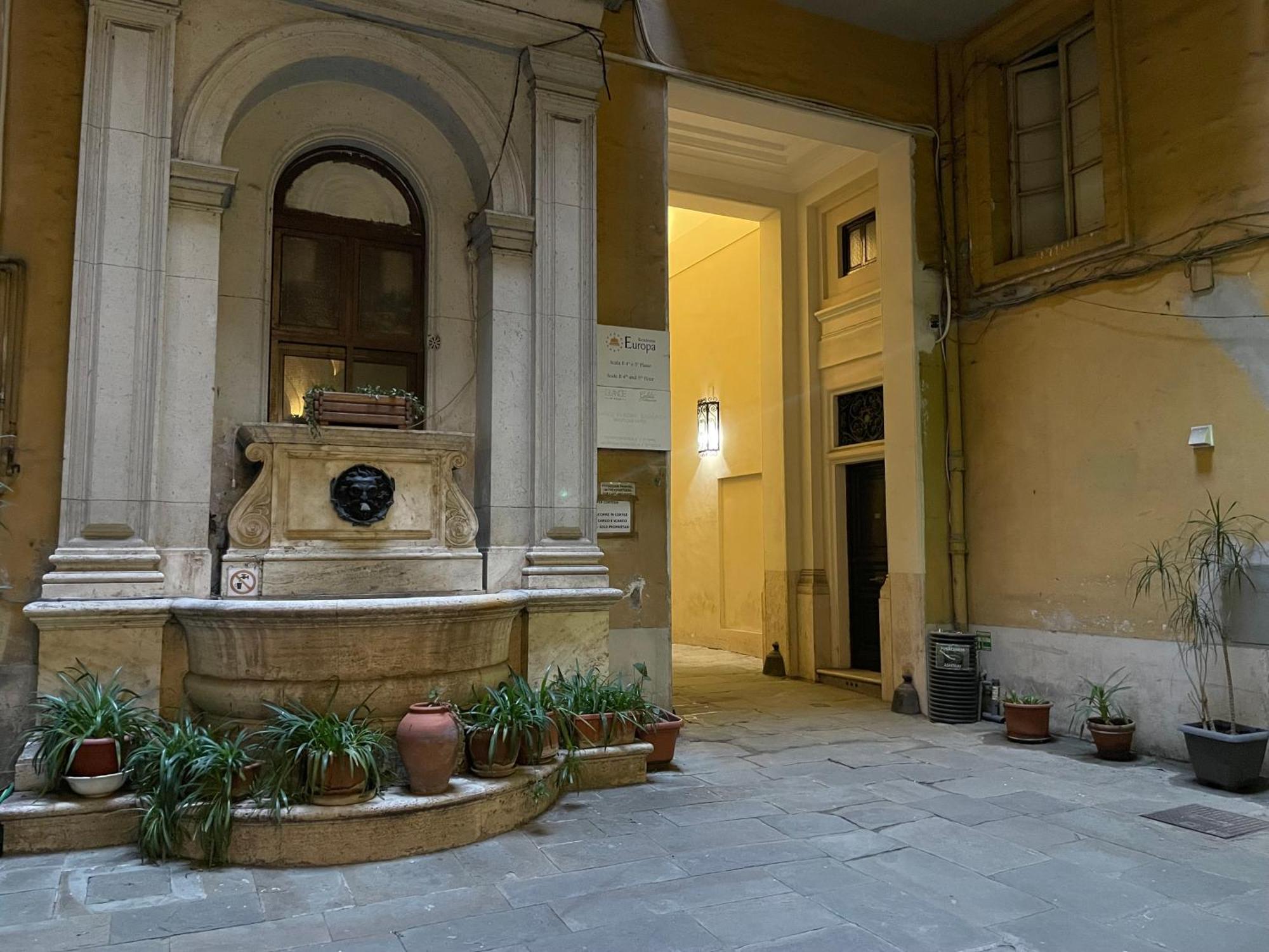 Bed & Breakfast Rch Roman Central House Kültér fotó